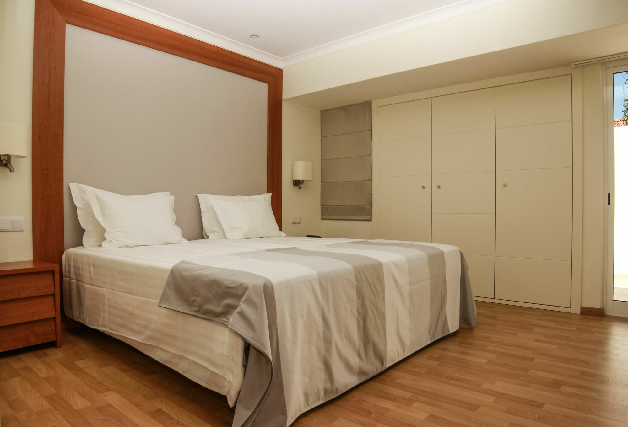 Hotel apartamentowy Lagoa