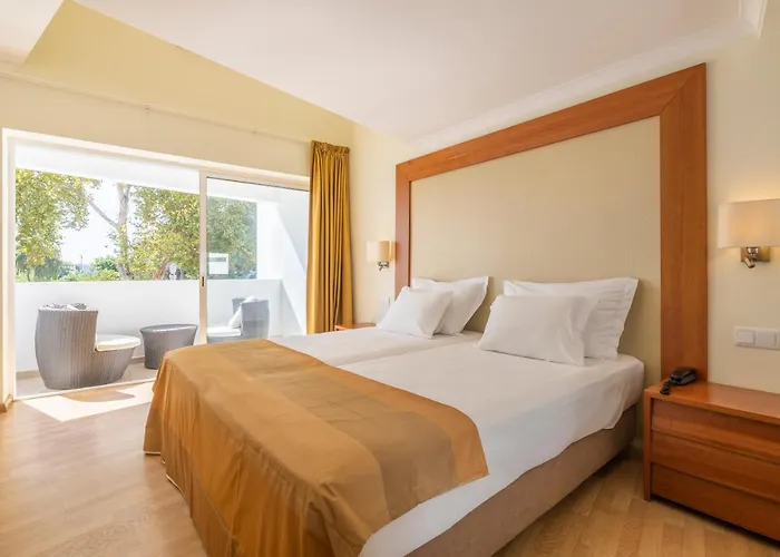 Lagoa Hotel